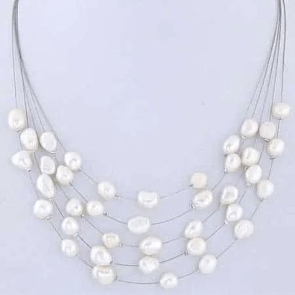  Classy Pearl Necklace  
